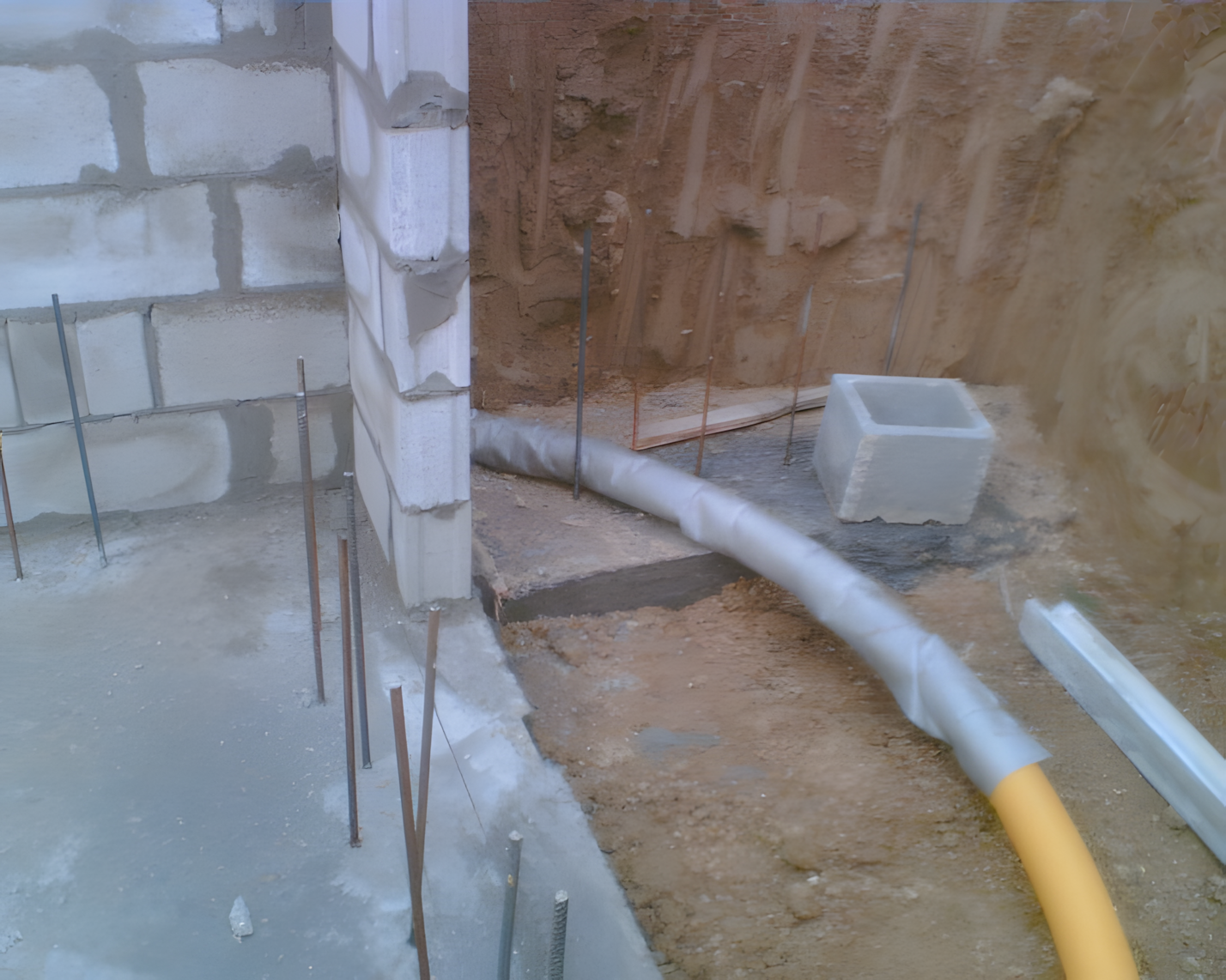 Pince falazás: szigetelésvédő fal kijelölése